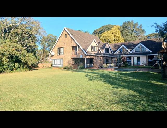 6 BEDROOM HOUSE FOR SALE IN KLOOF